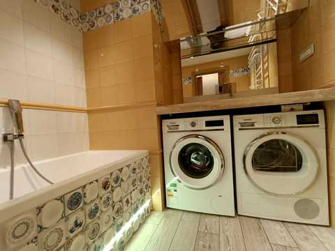 квартира по адресу Степана Бандери ул., 6