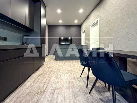 квартира за адресою Бородинська вул., 777