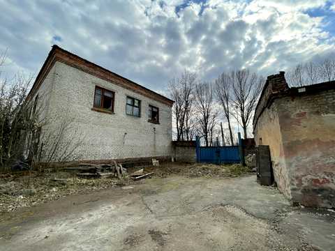 комерційна за адресою Чернігів, Любецька вул., 180