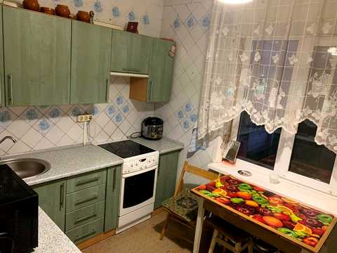 квартира за адресою Прирічна вул., 37