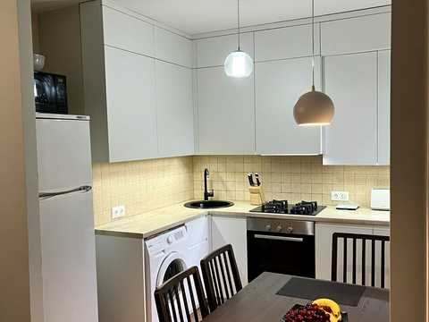 квартира за адресою Машинобудівна вул., 36