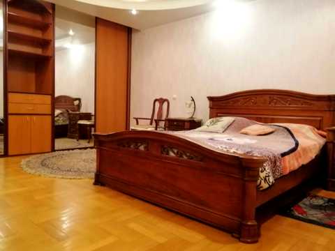 квартира по адресу Бориса Гмыри ул., 1/2