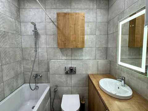 квартира за адресою Ісмаїла Гаспринського вул. (Сормовська), 3