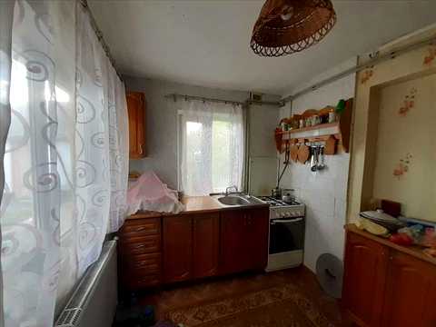 будинок за адресою центральна, 1
