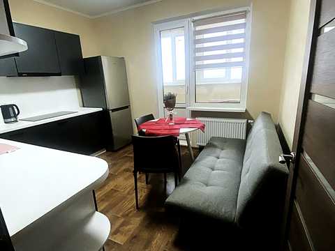 квартира по адресу Ревуцкого ул., 54