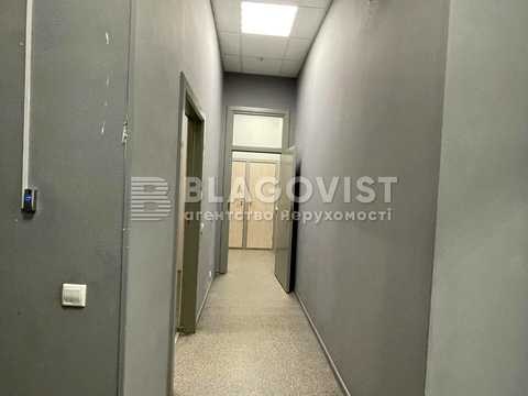 коммерческая по адресу Шота Руставели ул., 12