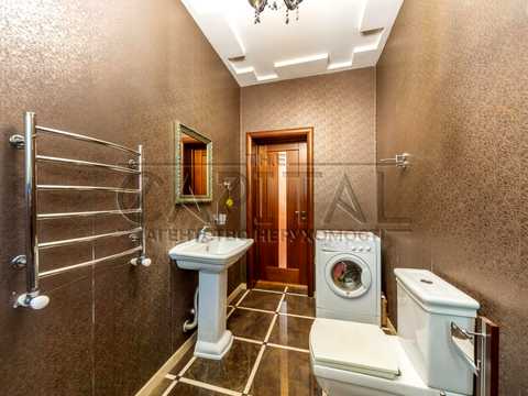 будинок за адресою Боярська вул.