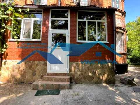 квартира за адресою Небесної сотні, 35