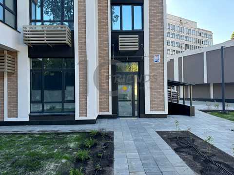 комерційна за адресою Васильківська вул., 37-Г