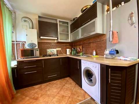 квартира за адресою пр. Мира, 25