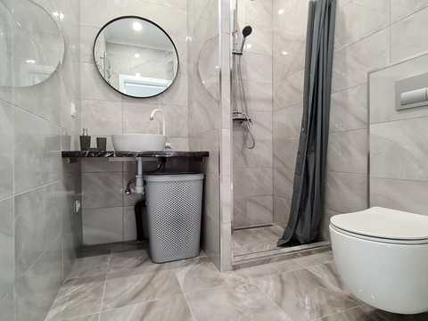 квартира за адресою Каховська вул., 56