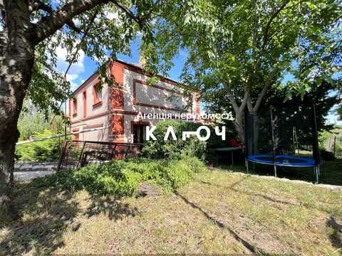 будинок за адресою с. Соколівське, Карпенка Карого