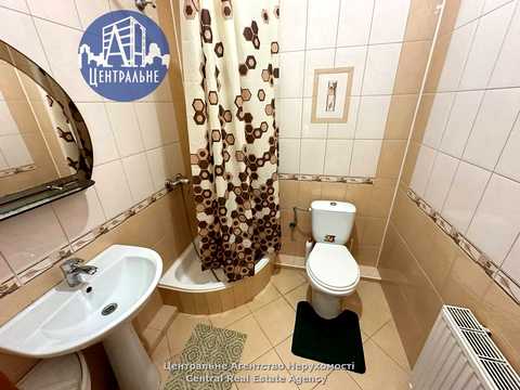 комерційна за адресою смт. Лужани, Центральна, 56
