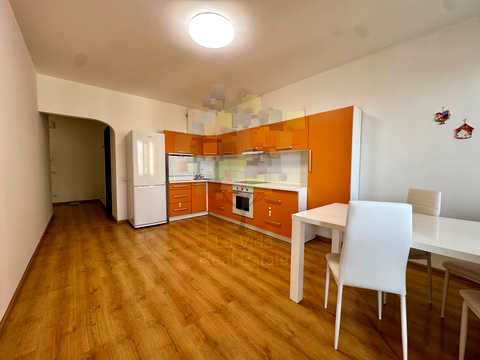 квартира по адресу Ревуцкого ул., 9