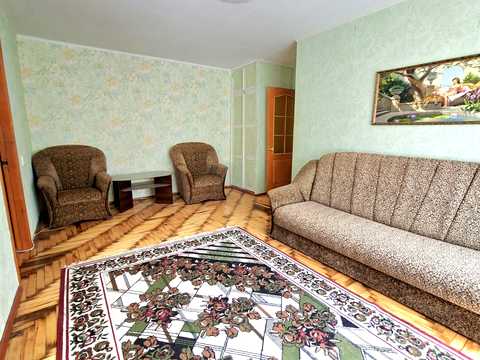 квартира за адресою Героїв 93-ї Бригади вул. (Гудименка), 7