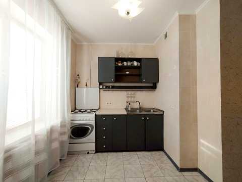 квартира по адресу Героев Днепра ул., 32-А