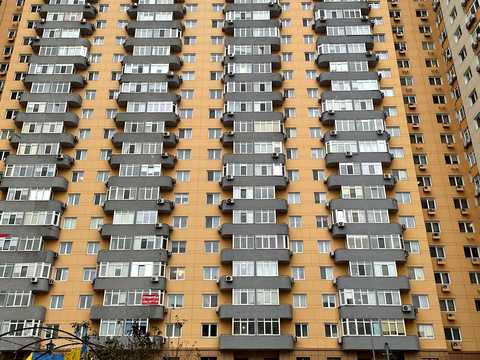 квартира за адресою Юрія Кондратюка вул., 5