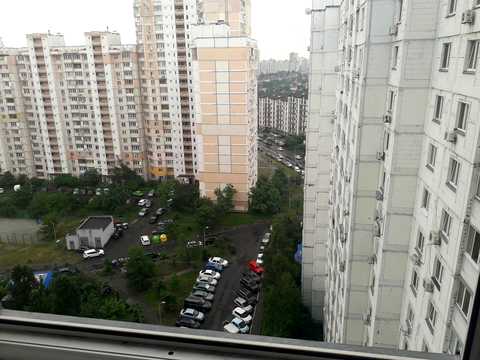 квартира за адресою Милославська вул., 32/51а