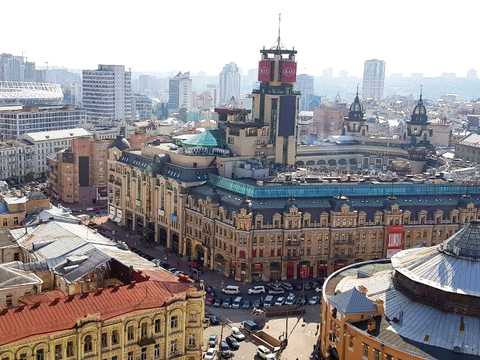 комерційна за адресою Круглоуніверситетська вул., 3-5