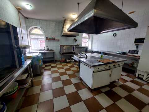 коммерческая по адресу 28-й Армии ул. (28-й Армии), 11
