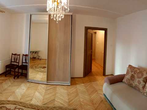 квартира за адресою Сидора Воробкевича вул., 2