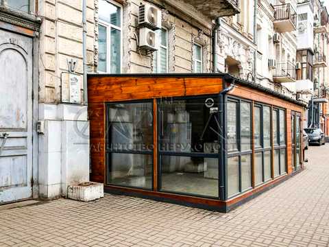 комерційна за адресою Саксаганського вул., 112-А