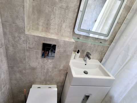 квартира за адресою Андрія Аболмасова вул. (Панельна), 7
