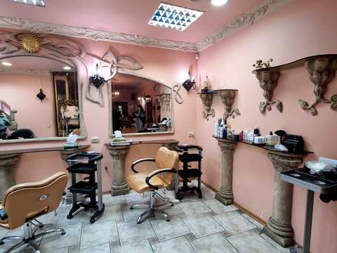 комерційна за адресою Київ, Дмитрівська вул., 17-А