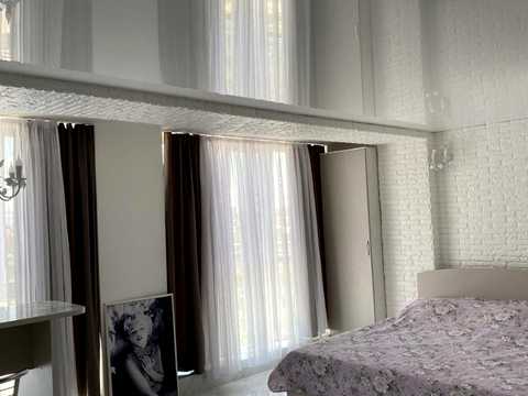 квартира за адресою Літературна вул., 10-А