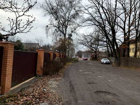 участок по адресу 2-га Синьоозерна вулиця