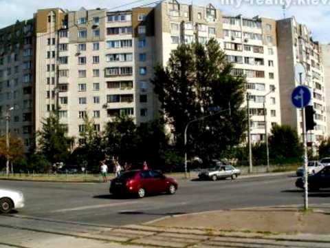 квартира за адресою Анни Ахматової вул., 7-15
