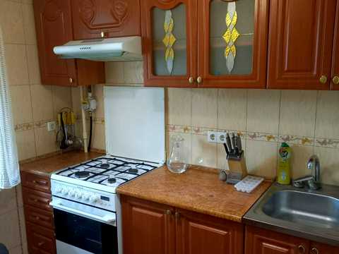 квартира по адресу Ревуцкого ул., 17-Б