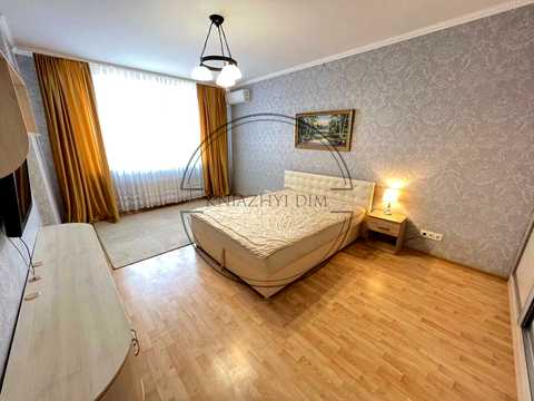 квартира по адресу Михаила Максимовича ул. (Онуфрія Трутенка), 3-Г