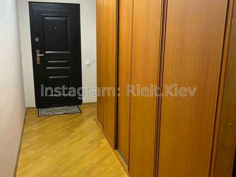 квартира за адресою Київ, Миколи Бажана просп., 26