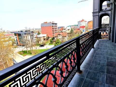 комерційна за адресою Трускавець, Івана Франка вул., 1