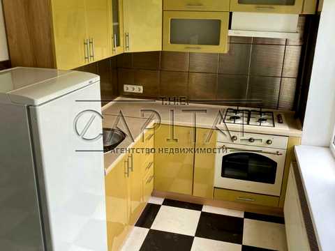 квартира по адресу Солом'янська пл., 30