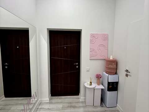 комерційна за адресою Лісківська вул., 37