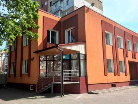 коммерческая по адресу Водопровідна ул., 20