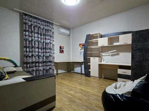 квартира за адресою Зимових Походів вул. (Симбірцева), 3