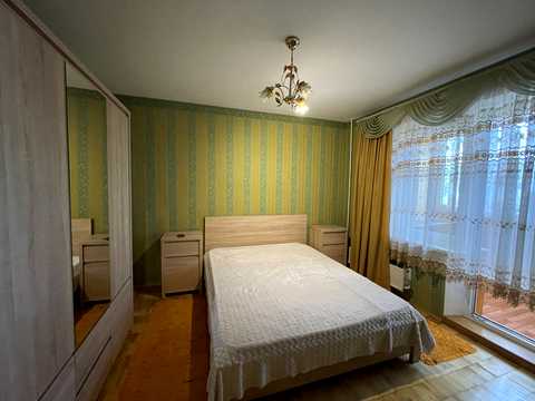 квартира за адресою Феофіла Яновського вул., 1-А