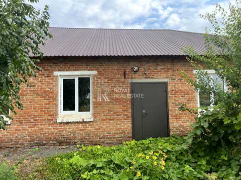комерційна за адресою с. Росава, Підгірний, 1
