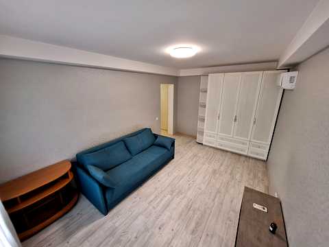 квартира за адресою Ореста Левицького вул. (Академіка Курчатова), 25/37