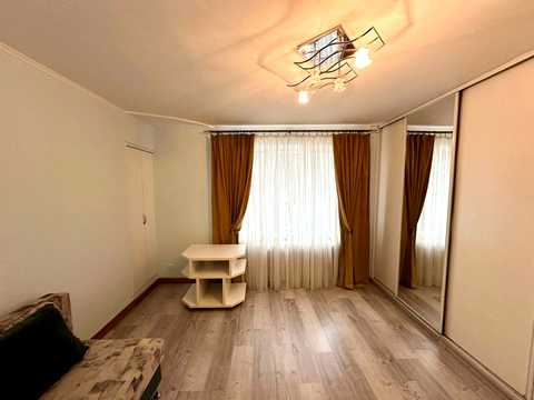 квартира за адресою Пономарьова вул., 28