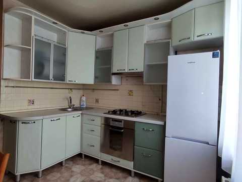 квартира за адресою Добровольців пров., 6