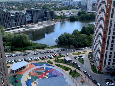 квартира за адресою Дніпровська набережна вул., 18-А