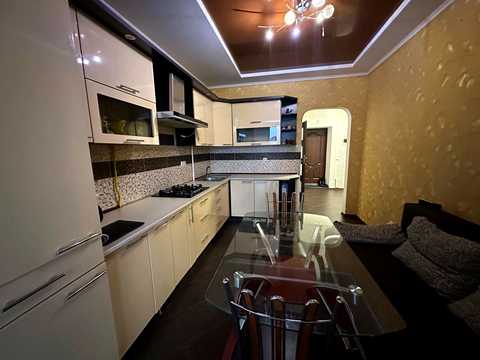 квартира за адресою Курінного Чорноти вул., 2