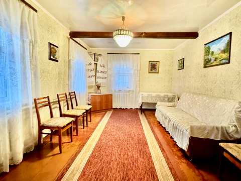 будинок за адресою Броварська вул., 98