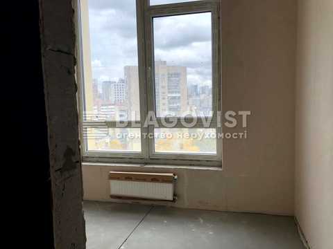 комерційна за адресою Жилянська вул., 68
