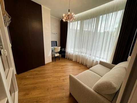 квартира за адресою Євгена Коновальця вул. (Щорса), 26-А