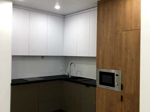квартира за адресою Зарічна вул., 4к1